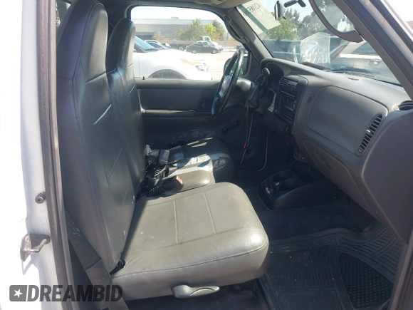 2003 Ford Ranger XL with VIN 1FTYR10D73PB18091, listed as a IAAI auction lot 42085266 with 135,054 mi miles. Bid and sale history available at carsss.com. Image 5.