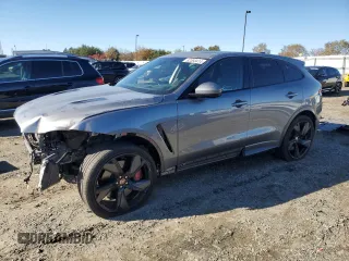 2021 Jaguar F-Pace SVR z VIN SADCZ2EE3MA681181, wystawiony jako Copart lot #82393414 z przebiegiem 21 895 mil mil oraz Szkoda całkowita • Salvage title. Historia ofert i sprzedaży dostępna na DreamBid. Obrazek 1.