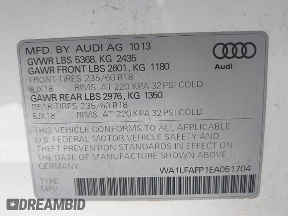 2014 Audi Q5 Premium Plus with VIN WA1LFAFP1EA051704, listed as a IAAI auction lot 41725317 with 136,084 mi miles. Bid and sale history available at carsss.com. Image 9.