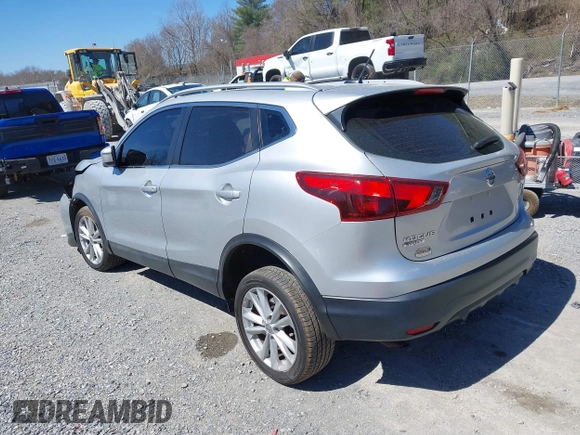 2017 Nissan Rogue SL z VIN JN1BJ1CR1HW113179, wystawiony jako IAAI lot #41838823 z przebiegiem 67 885 mil mil oraz . Historia ofert i sprzedaży dostępna na DreamBid. Obrazek 3.