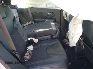 2022 Jeep Cherokee X with VIN 1C4PJMCX5ND556560, listed as a Copart auction lot 89098945 with 35,462 mi miles and Salvage Title. Bid and sale history available at carsss.com. Image 11.