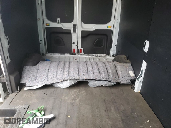 2019 Ford Transit with VIN 1FTYE1CM6KKB06789, listed as a Copart auction lot 44829875 with 98,252 mi miles and Salvage Title. Bid and sale history available at DreamBid. Image 10.