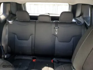 2017 Jeep Renegade Altitude with VIN ZACCJBBH2HPF02734, listed as a Copart auction lot 54343185 with 102,749 mi miles and Clean Title. Bid and sale history available at carsss.com. Image 10.