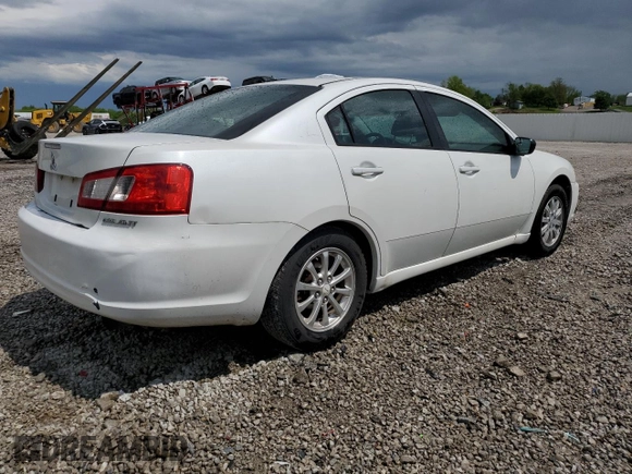 2012 Mitsubishi Galant FE z VIN 4A32B2FF1CE019686, wystawiony jako Copart lot #55268385 z przebiegiem 194 351 mil mil oraz Szkoda całkowita • Salvage title. Historia ofert i sprzedaży dostępna na DreamBid. Obrazek 3.