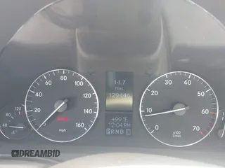 2005 Mercedes-Benz C 240 z VIN WDBRH81J05F622560, wystawiony jako IAAI lot #41868325 z przebiegiem 129 446 mil mil oraz . Historia ofert i sprzedaży dostępna na DreamBid. Obrazek 7.