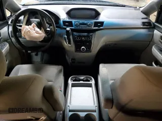 2011 Honda Odyssey EX с VIN 5FNRL5H40BB011779, выставлен на аукционе Copart как лот 51545685 с пробегом Не указан миль и Списание • Salvage title. История ставок и продаж доступна на DreamBid. Изображение 8.