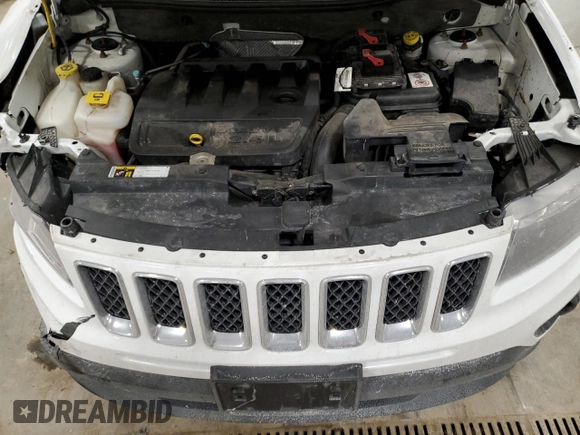 2016 Jeep Compass Sport с VIN 1C4NJDBB8GD518384, выставлен на аукционе Copart как лот 43272335 с пробегом 152 350 миль миль и На запчасти • Non repairable. История ставок и продаж доступна на DreamBid. Изображение 14.