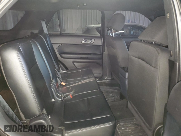 2016 Ford Police Interceptor Utility z VIN 1FM5K8AT6GGB65457, wystawiony jako Copart lot #48235605 z przebiegiem 104 513 mil mil oraz Szkoda całkowita • Salvage title. Historia ofert i sprzedaży dostępna na DreamBid. Obrazek 11.