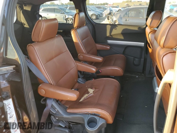 2007 Nissan Quest SE with VIN 5N1BV28U37N137780, listed as a Copart auction lot 74085914 with 202,892 mi miles and Salvage Title. Bid and sale history available at carsss.com. Image 11.