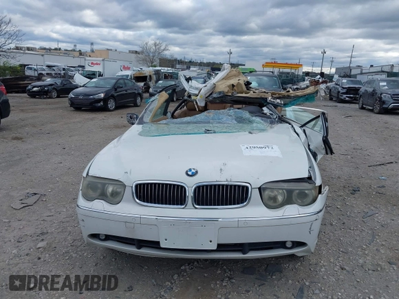 2004 BMW 7 Series 745Li with VIN WBAGN63554DS54633, listed as a IAAI auction lot 42050972 with Not Provided miles and . Bid and sale history available at carsss.com. Image 13.