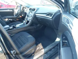 2014 Ford Fusion SE with VIN 3FA6P0H77ER266653, listed as a IAAI auction lot 41362567 with 171,614 mi miles. Bid and sale history available at carsss.com. Image 5.