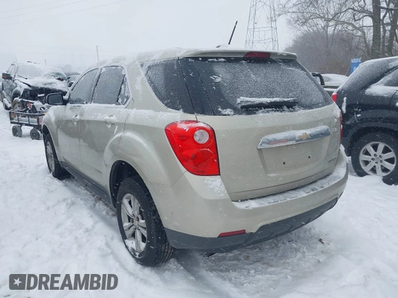 2015 Chevrolet Equinox LS with VIN 2GNALAEK3F1178551, listed as a IAAI auction lot 41300926 with 94,921 mi miles. Bid and sale history available at carsss.com. Image 3.
