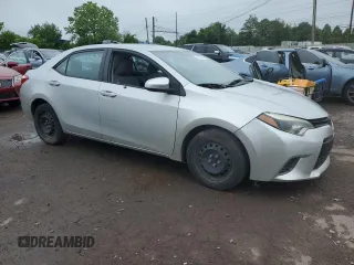 2016 Toyota Corolla L z VIN 2T1BURHE6GC488212, wystawiony jako Copart lot #61002215 z przebiegiem 201 583 mil mil oraz Szkoda całkowita • Salvage title. Historia ofert i sprzedaży dostępna na DreamBid. Obrazek 4.