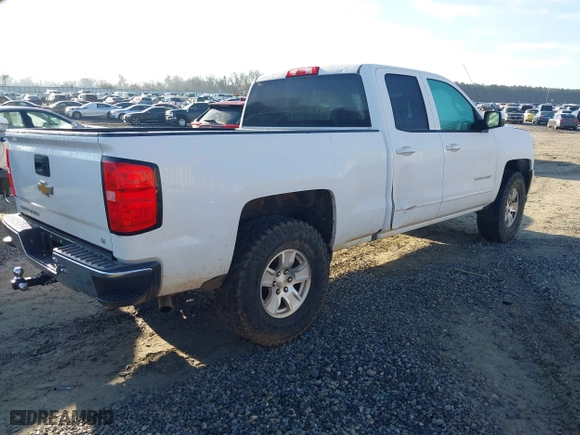 2016 Chevrolet Silverado 1500 LT with VIN 1GCRCREC3GZ201984, listed as a IAAI auction lot 41458298 with 95,327 mi miles. Bid and sale history available at carsss.com. Image 4.