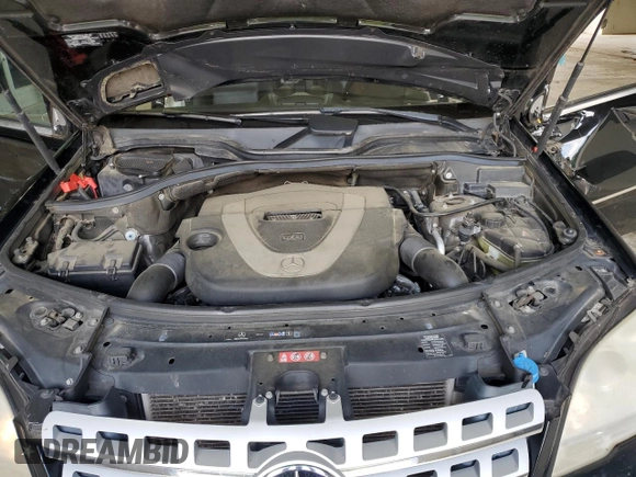 2011 Mercedes-Benz M 350 z VIN 4JGBB5GB7BA697697, wystawiony jako Copart lot #57138125 z przebiegiem 122 526 mil mil oraz Szkoda całkowita • Salvage title. Historia ofert i sprzedaży dostępna na DreamBid. Obrazek 12.