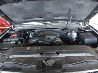 2011 Chevrolet Avalanche LS with VIN 3GNTKEE30BG375142, listed as a IAAI auction lot 41369489 with 127,165 mi miles. Bid and sale history available at carsss.com. Image 10.