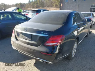 2020 Mercedes-Benz E-Class E 350 with VIN WDDZF8EB6LA755253, listed as a IAAI auction lot 41279643 with 42,780 mi miles. Bid and sale history available at carsss.com. Image 4.
