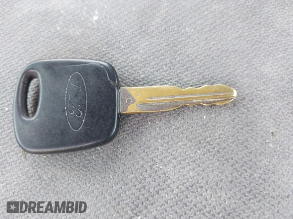 2002 Ford F-150 XL с VIN 1FTRX17242NB23323, выставлен на аукционе IAAI как лот 42363484 с пробегом Не указан миль и . История ставок и продаж доступна на DreamBid. Изображение 11.