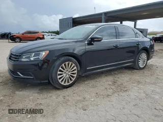 2016 Volkswagen Passat SE with VIN 1VWBT7A37GC025260, listed as a Copart auction lot 63442775 with 117,529 mi miles and Clean title. Bid and sale history available at DreamBid. Image 1.