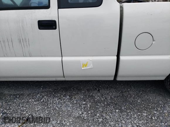 1996 GMC Sonoma SLS with VIN 1GTCS19X3TK531229, listed as a Copart auction lot 41438365 with 0 mi miles and Salvage Title. Bid and sale history available at carsss.com. Image 12.