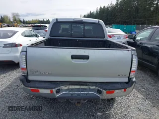 2006 Toyota Tacoma with VIN 3TMLU42NX6M005097, listed as a IAAI auction lot 41997203 with 264,291 mi miles and . Bid and sale history available at DreamBid. Image 16.