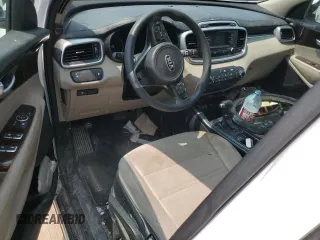 2017 Kia Sorento LX with VIN 5XYPG4A50HG201866, listed as a Copart auction lot 59522785 with Not provided miles and Clean title. Bid and sale history available at DreamBid. Image 8.
