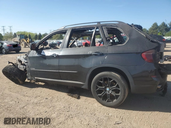 2011 BMW X5 35d с VIN 5UXZW0C54BL662726, выставлен на аукционе Copart как лот 55881665 с пробегом Не указан миль и На запчасти • Non repairable. История ставок и продаж доступна на DreamBid. Изображение 2.