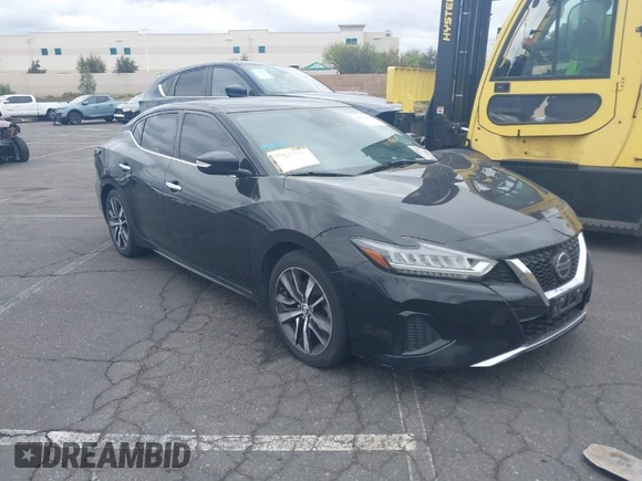 2020 Nissan Maxima SV with VIN 1N4AA6CVXLC377567, listed as a IAAI auction lot 41711739 with 86,935 mi miles. Bid and sale history available at carsss.com. Image 1.