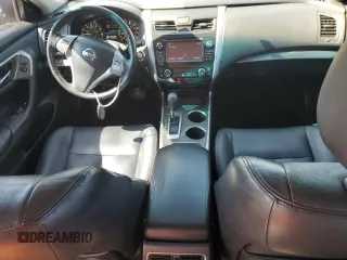 2015 Nissan Altima SL with VIN 1N4AL3AP7FN862058, listed as a Copart auction lot 61431795 with 196,193 mi miles and Salvage title. Bid and sale history available at DreamBid. Image 8.