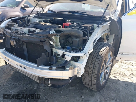 2020 Acura RDX Technology with VIN 5J8TC1H52LL006185, listed as a IAAI auction lot 41457828 with 59,998 mi miles and . Bid and sale history available at DreamBid. Image 6.