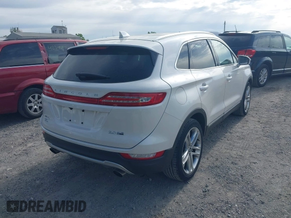 2015 Lincoln MKC z VIN 5LMCJ2A92FUJ06169, wystawiony jako IAAI lot #42326544 z przebiegiem 101 669 mil mil oraz . Historia ofert i sprzedaży dostępna na DreamBid. Obrazek 4.