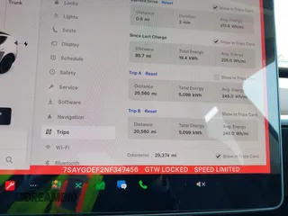 2022 Tesla Model Y Performance z VIN 7SAYGDEF2NF347456, wystawiony jako IAAI lot #42177725 z przebiegiem 29 374 mil mil oraz . Historia ofert i sprzedaży dostępna na DreamBid. Obrazek 7.