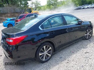 2016 Subaru Legacy Limited z VIN 4S3BNAN64G3049403, wystawiony jako IAAI lot #42568405 z przebiegiem 155 509 mil mil oraz . Historia ofert i sprzedaży dostępna na DreamBid. Obrazek 4.