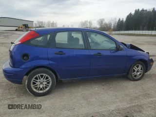 2005 Ford Focus S with VIN 3FAFP37N85R101955, listed as a Copart auction lot 53199895 with 135,984 mi miles and Salvage Title. Bid and sale history available at carsss.com. Image 3.