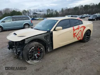 2020 Dodge Charger SRT Hellcat z VIN 2C3CDXL93LH129584, wystawiony jako Copart lot #84650694 z przebiegiem 43 576 mil mil oraz Szkoda całkowita • Salvage title. Historia ofert i sprzedaży dostępna na DreamBid. Obrazek 1.