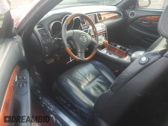2006 Lexus SC 430 z VIN JTHFN48Y469000311, wystawiony jako Copart lot #45413615 z przebiegiem 155 357 mil mil oraz Szkoda całkowita • Salvage title. Historia ofert i sprzedaży dostępna na DreamBid. Obrazek 8.