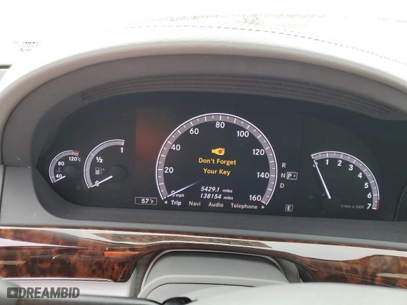 2013 Mercedes-Benz S-Class S 550 with VIN WDDNG7DBXDA521822, listed as a Copart auction lot 84210684 with 138,154 mi miles and Salvage Title. Bid and sale history available at carsss.com. Image 9.