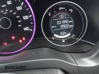 2022 Honda HR-V Sport with VIN 3CZRU6H18NM704652, listed as a IAAI auction lot 41742125 with 31,992 mi miles. Bid and sale history available at carsss.com. Image 15.