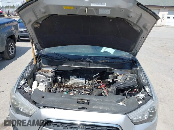 2014 Mitsubishi Outlander Sport ES with VIN 4A4AR3AU9EE001017, listed as a IAAI auction lot 41972458 with 58,040 mi miles. Bid and sale history available at carsss.com. Image 10.