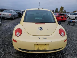 2009 Volkswagen New Beetle Coupe S with VIN 3VWPG31C39M501055, listed as a Copart auction lot 78957264 with 216,081 mi miles and Salvage Title. Bid and sale history available at carsss.com. Image 6.