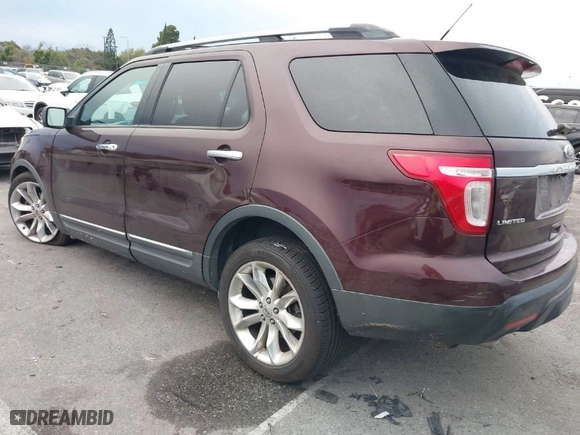 2011 Ford Explorer Limited with VIN 1FMHK8F84BGA65464, listed as a IAAI auction lot 41773168 with 154,848 mi miles. Bid and sale history available at carsss.com. Image 3.