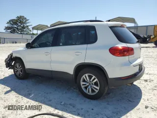 2017 Volkswagen Tiguan S z VIN WVGAV7AXXHK028345, wystawiony jako Copart lot #52797575 z przebiegiem 67 364 mil mil oraz Szkody całkowita. Historia ofert i sprzedaży dostępna na DreamBid. Obrazek 2.