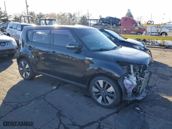 2015 Kia Soul ! with VIN KNDJX3A56F7201395, listed as a Copart auction lot 43058995 with 138,971 mi miles and Salvage Title. Bid and sale history available at carsss.com. Image 4.