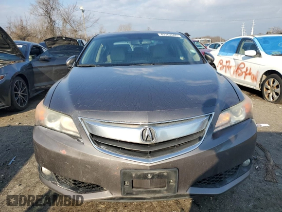 2014 Acura ILX Premium Pkg with VIN 19VDE1F57EE006624, listed as a Copart auction lot 43762695 with 196,401 mi miles and Clean Title. Bid and sale history available at carsss.com. Image 5.