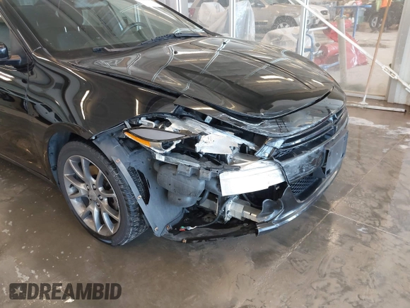 2015 Dodge Dart SXT with VIN 1C3CDFBB5FD205354, listed as a IAAI auction lot 41646932 with 84,322 mi miles. Bid and sale history available at carsss.com. Image 6.