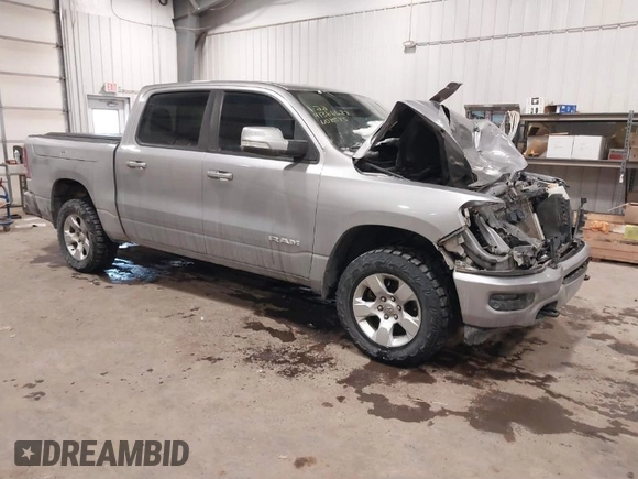 2019 Ram 1500 Big Horn/Lone Star with VIN 1C6SRFFT0KN800331, listed as a IAAI auction lot 41366628 with 184,842 mi miles. Bid and sale history available at carsss.com. Image 1.