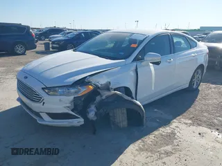 2018 Ford Fusion SE with VIN 3FA6P0H71JR262575, listed as a IAAI auction lot 41408259 with 96,624 mi miles and . Bid and sale history available at DreamBid. Image 16.