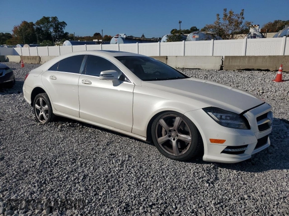 2013 Mercedes-Benz CLS-Class CLS 550 with VIN WDDLJ7DB7DA062919, listed as a Copart auction lot 76883554 with 133,012 mi miles and Salvage Title. Bid and sale history available at carsss.com. Image 4.
