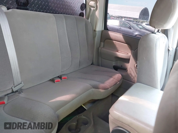 2002 Dodge 1500 with VIN 3D7HA18ZX2G113970, listed as a IAAI auction lot 42181170 with 178,919 mi miles and . Bid and sale history available at DreamBid. Image 8.