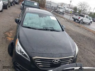 2016 Hyundai Sonata 2.4L Sport with VIN 5NPE34AF7GH324356, listed as a IAAI auction lot 40931068 with 90,630 mi miles. Bid and sale history available at carsss.com. Image 12.